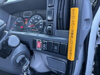 いすゞエルフ高所作業車小型（2t・3t）[写真23]