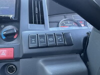 いすゞエルフ高所作業車小型（2t・3t）[写真26]