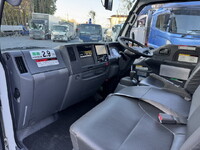 いすゞエルフ高所作業車小型（2t・3t）[写真31]