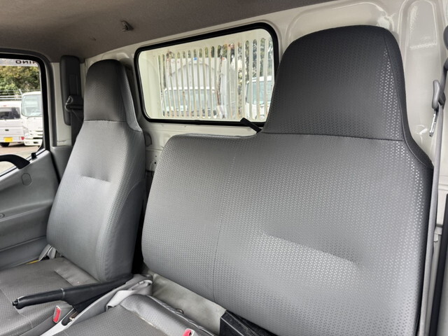 日野デュトロダンプ小型（2t・3t）[写真15]