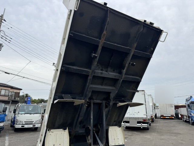 日野デュトロダンプ小型（2t・3t）[写真17]