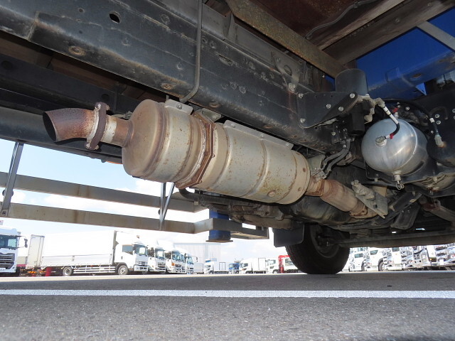 日野レンジャークレーン5段増トン（6t・8t）[写真13]