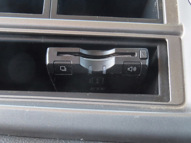 日野レンジャークレーン5段増トン（6t・8t）[写真24]