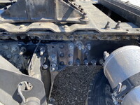 UDトラックスクオントレーラーヘッド（トラクターヘッド）大型（10t）[写真20]