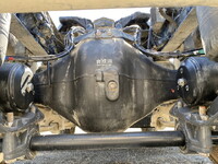 UDトラックスクオントレーラーヘッド（トラクターヘッド）大型（10t）[写真21]