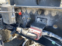 UDトラックスクオントレーラーヘッド（トラクターヘッド）大型（10t）[写真37]