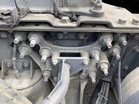 UDトラックスクオントレーラーヘッド（トラクターヘッド）大型（10t）[写真17]