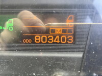 UDトラックスクオントレーラーヘッド（トラクターヘッド）大型（10t）[写真21]