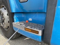 UDトラックスクオントレーラーヘッド（トラクターヘッド）大型（10t）[写真34]