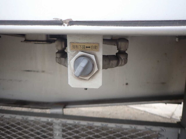 その他のメーカーその他の車種煽付平床式トレーラー大型（10t）[写真13]