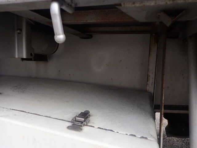 その他のメーカーその他の車種煽付平床式トレーラー大型（10t）[写真19]