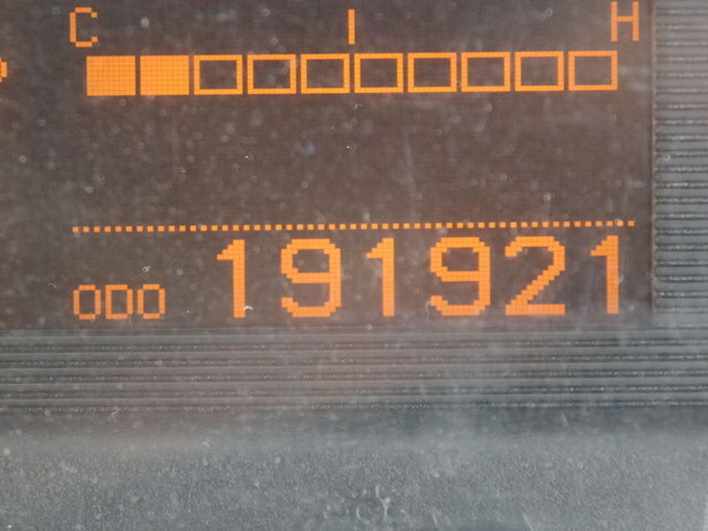 UDトラックスコンドルアルミウイング増トン（6t・8t）[写真33]