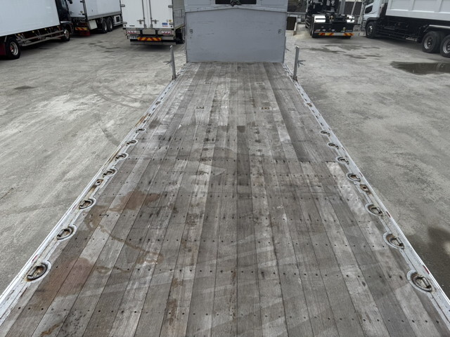 日野プロフィアアルミブロック大型（10t）[写真29]