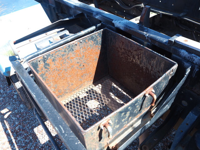 日野レンジャーコンテナ専用車中型（4t）[写真18]