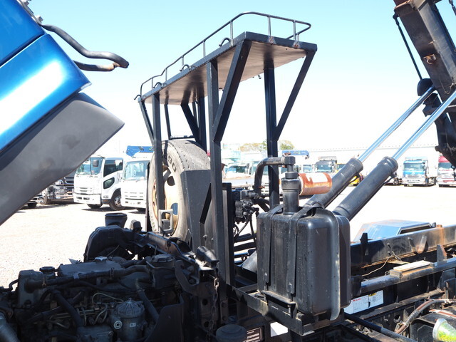 日野レンジャーコンテナ専用車中型（4t）[写真30]