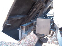 いすゞエルフローダーダンプ小型（2t・3t）[写真22]