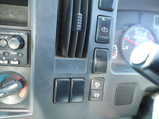 いすゞエルフローダーダンプ小型（2t・3t）[写真38]