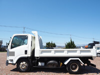 いすゞエルフローダーダンプ小型（2t・3t）[写真08]