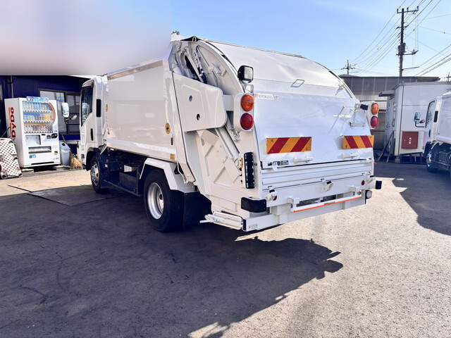いすゞエルフパッカー車（塵芥車）小型（2t・3t）[写真02]