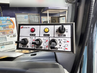 いすゞエルフパッカー車（塵芥車）小型（2t・3t）[写真29]