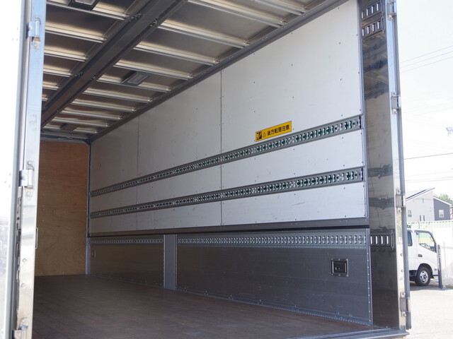 UDトラックスコンドルアルミウイング中型（4t）[写真15]