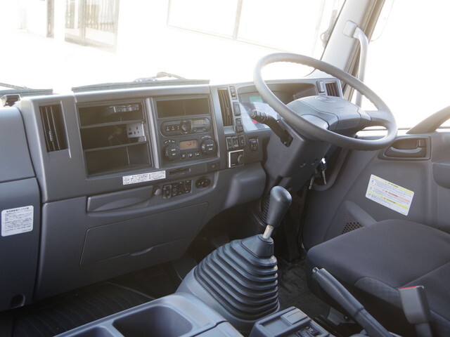 UDトラックスコンドルアルミウイング中型（4t）[写真27]