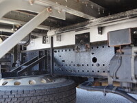 UDトラックスコンドルアルミウイング中型（4t）[写真07]