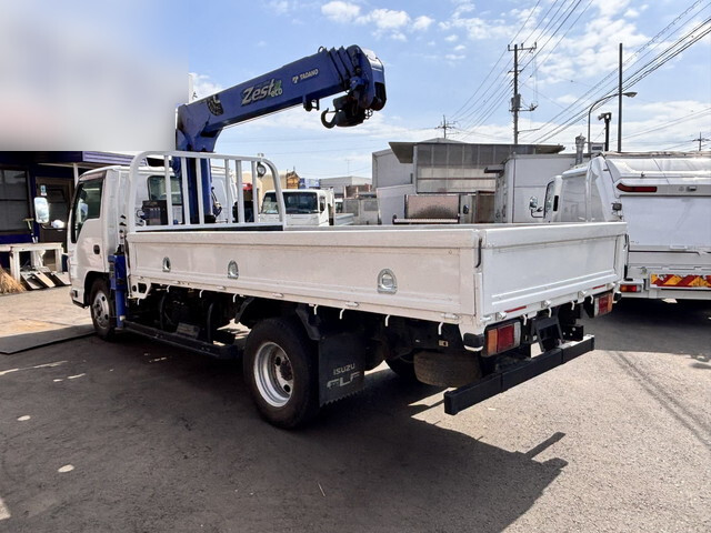 いすゞエルフクレーン4段小型（2t・3t）[写真02]