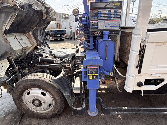 いすゞエルフクレーン4段小型（2t・3t）[写真25]