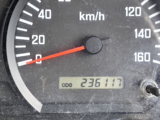 いすゞエルフクレーン4段小型（2t・3t）[写真33]