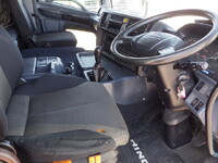 日野プロフィア平ボディ大型（10t）[写真19]