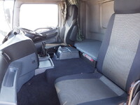 日野プロフィア平ボディ大型（10t）[写真20]