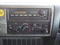 日野プロフィア平ボディ大型（10t）[写真22]