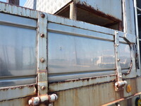 日野プロフィア平ボディ大型（10t）[写真38]