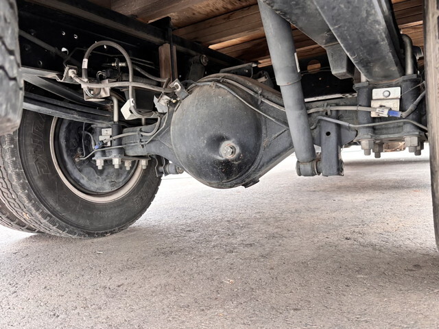 いすゞエルフアルミブロック小型（2t・3t）[写真14]