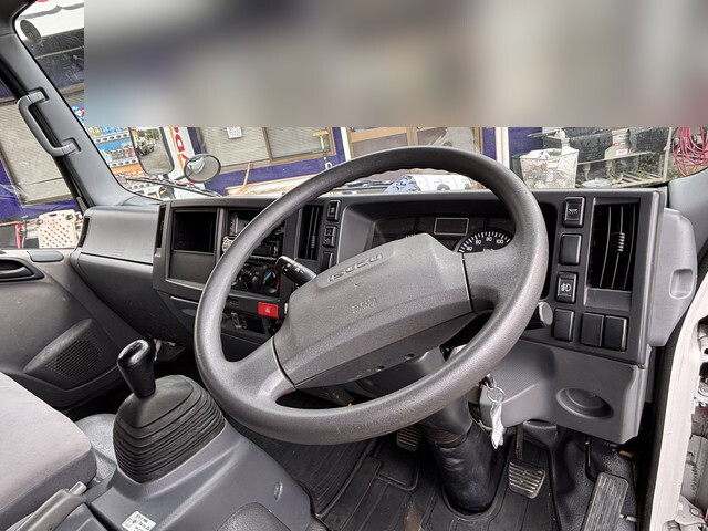 いすゞエルフアルミブロック小型（2t・3t）[写真27]