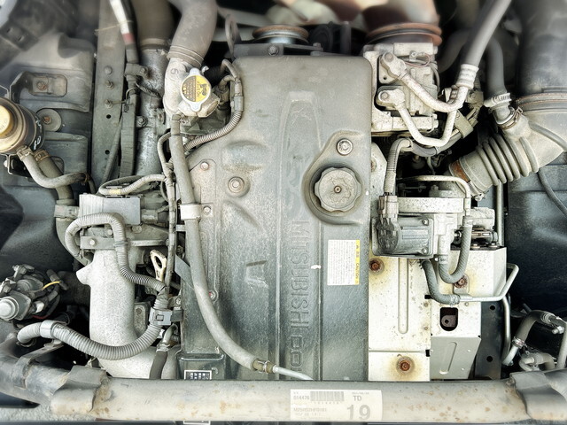 三菱ふそうキャンターアルミバン小型（2t・3t）[写真27]