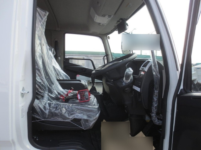 三菱ふそうファイタークレーン4段中型（4t）[写真14]