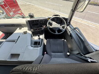 三菱ふそうスーパーグレートアルミブロック大型（10t）[写真11]