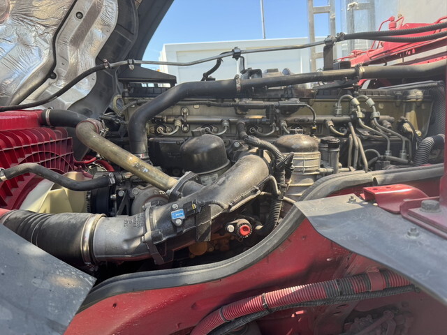 三菱ふそうスーパーグレートアルミブロック大型（10t）[写真16]