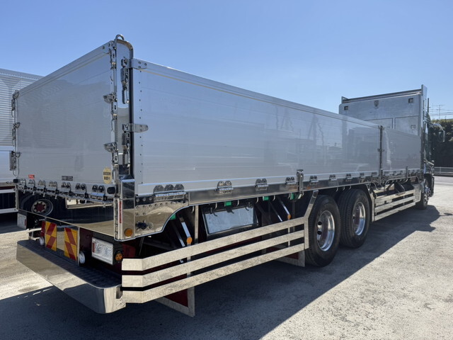 三菱ふそうスーパーグレートアルミブロック大型（10t）[写真04]