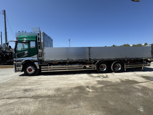 三菱ふそうスーパーグレートアルミブロック大型（10t）[写真06]