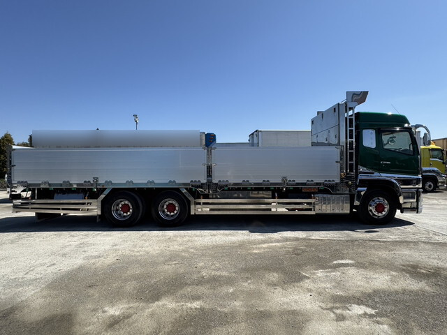 三菱ふそうスーパーグレートアルミブロック大型（10t）[写真07]