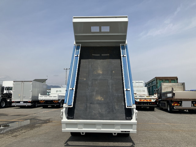 日野レンジャーダンプ中型（4t）[写真12]