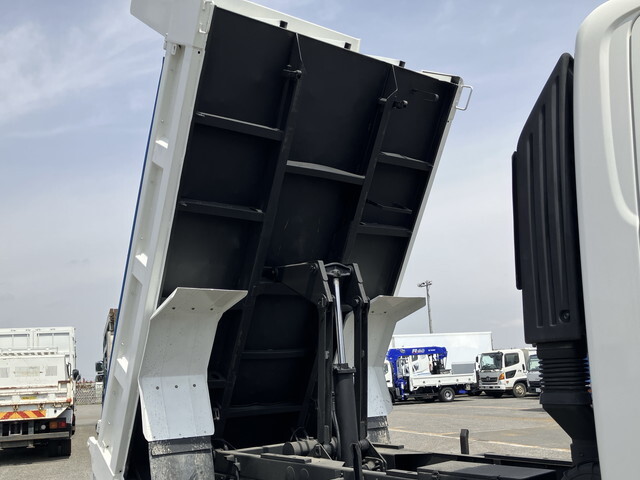 日野レンジャーダンプ中型（4t）[写真20]