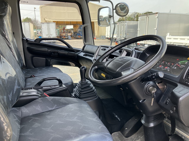 日野レンジャーダンプ中型（4t）[写真36]