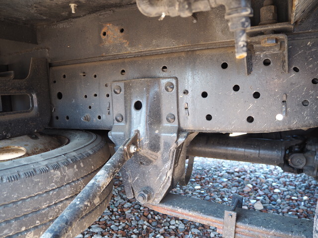 いすゞエルフ高圧洗浄車小型（2t・3t）[写真24]