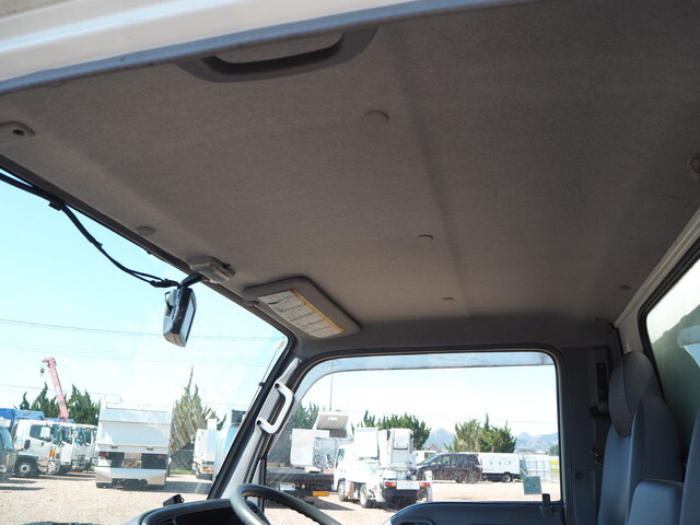 いすゞエルフ高圧洗浄車小型（2t・3t）[写真32]