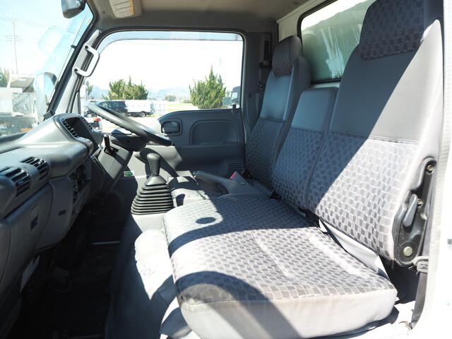 いすゞエルフ高圧洗浄車小型（2t・3t）[写真33]