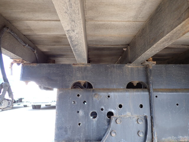 いすゞフォワードクレーン4段中型（4t）[写真27]